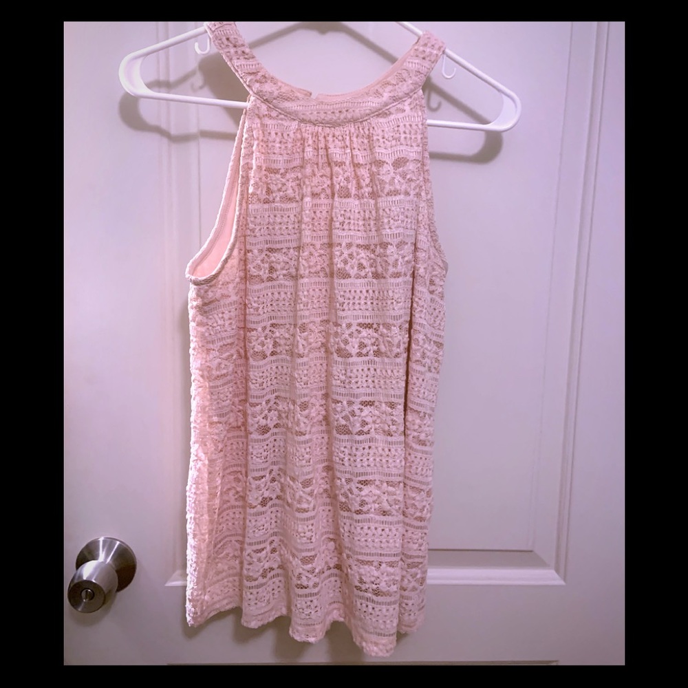 5/$25🌸  Women’s lace Sleeveless top